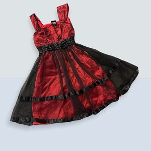 Girls Black & Red Formal Dress M (7/8)